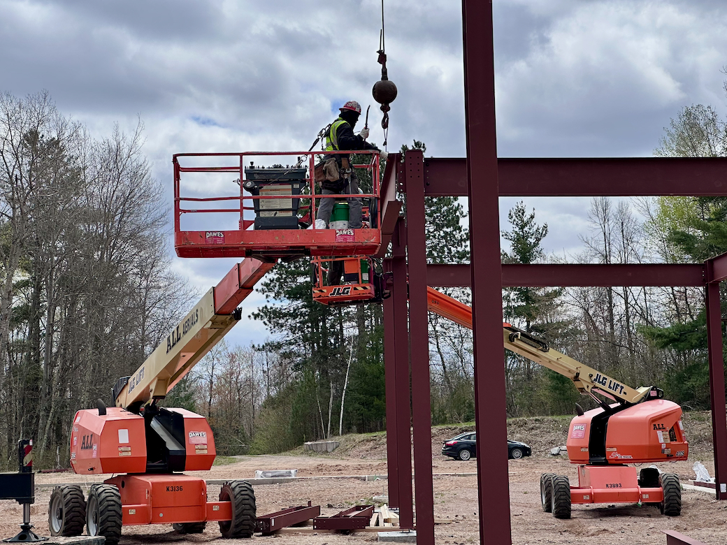 5 Dera 2026 - Meeting Hall steel up (1).jpeg